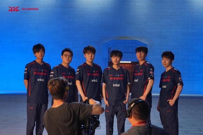 关键球与执 关键球与执